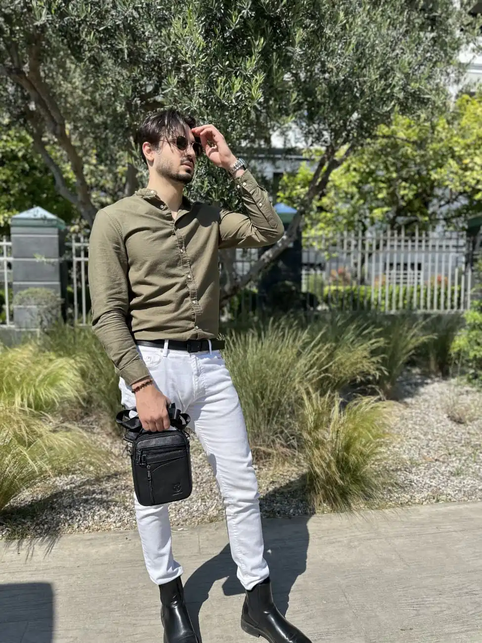 Δερμάτινη τσάντα χιαστί Bull Captain DJB 222 μαύρο