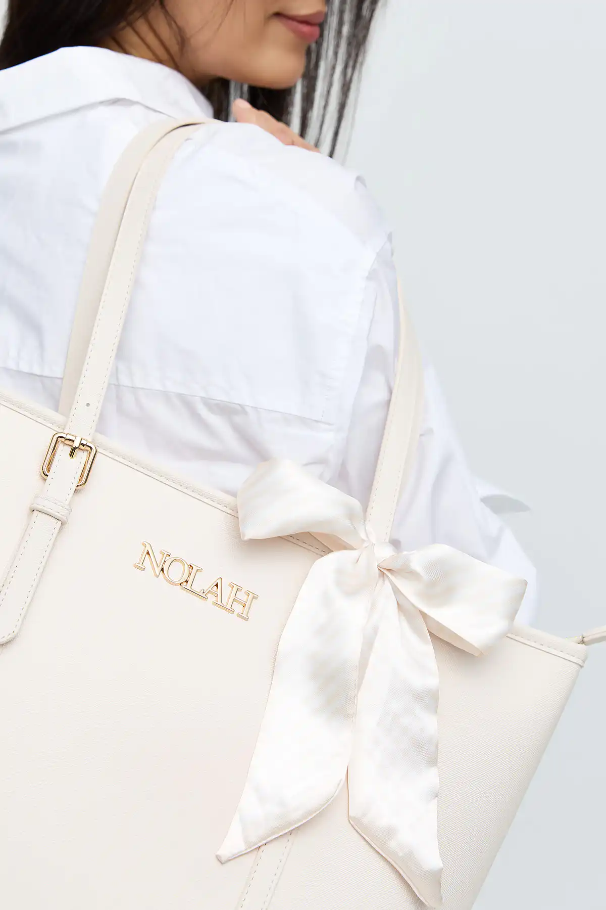 Ella Ivory Light Gold