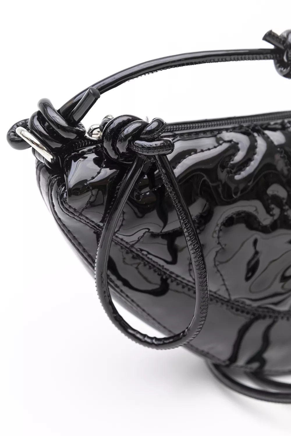 Τσάντα ώμου και χειρός μαλακή με ιδιαίτερη γραμμή με puffy γαζιά.