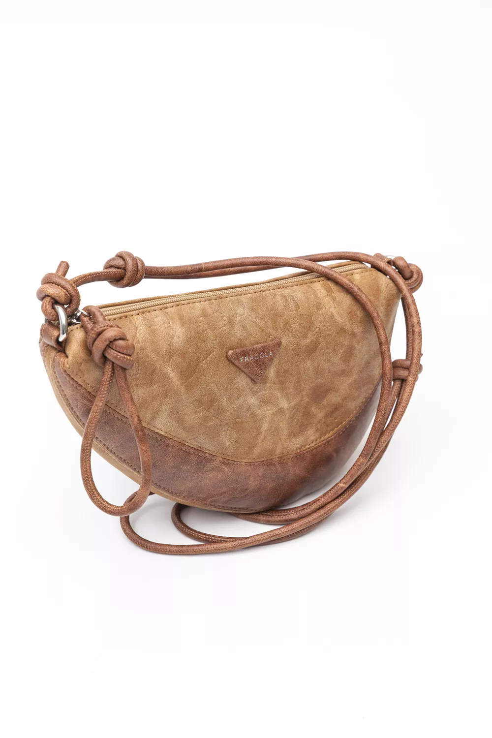 Τσάντα ώμου και χειρός με ιδιαίτερη γραμμή με print