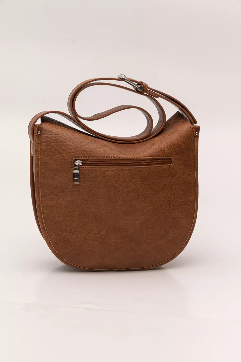 Μαλακή τσάντα ώμου με ανάγλυφη υφή