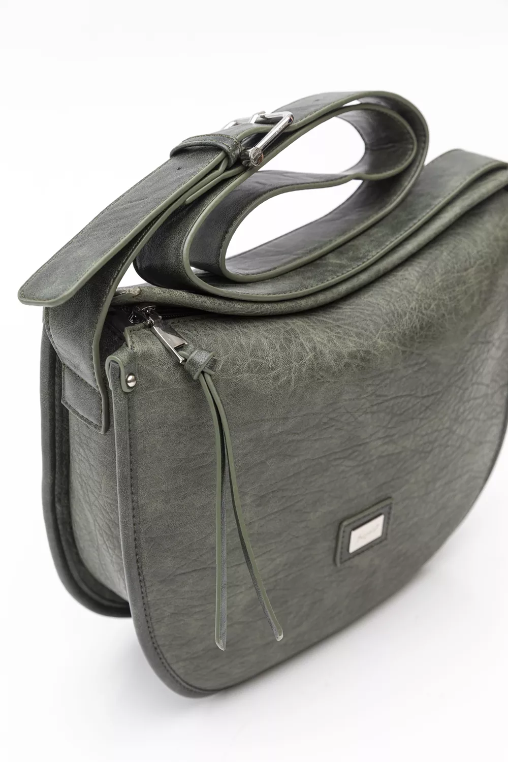 Μαλακή τσάντα ώμου με ανάγλυφη υφή