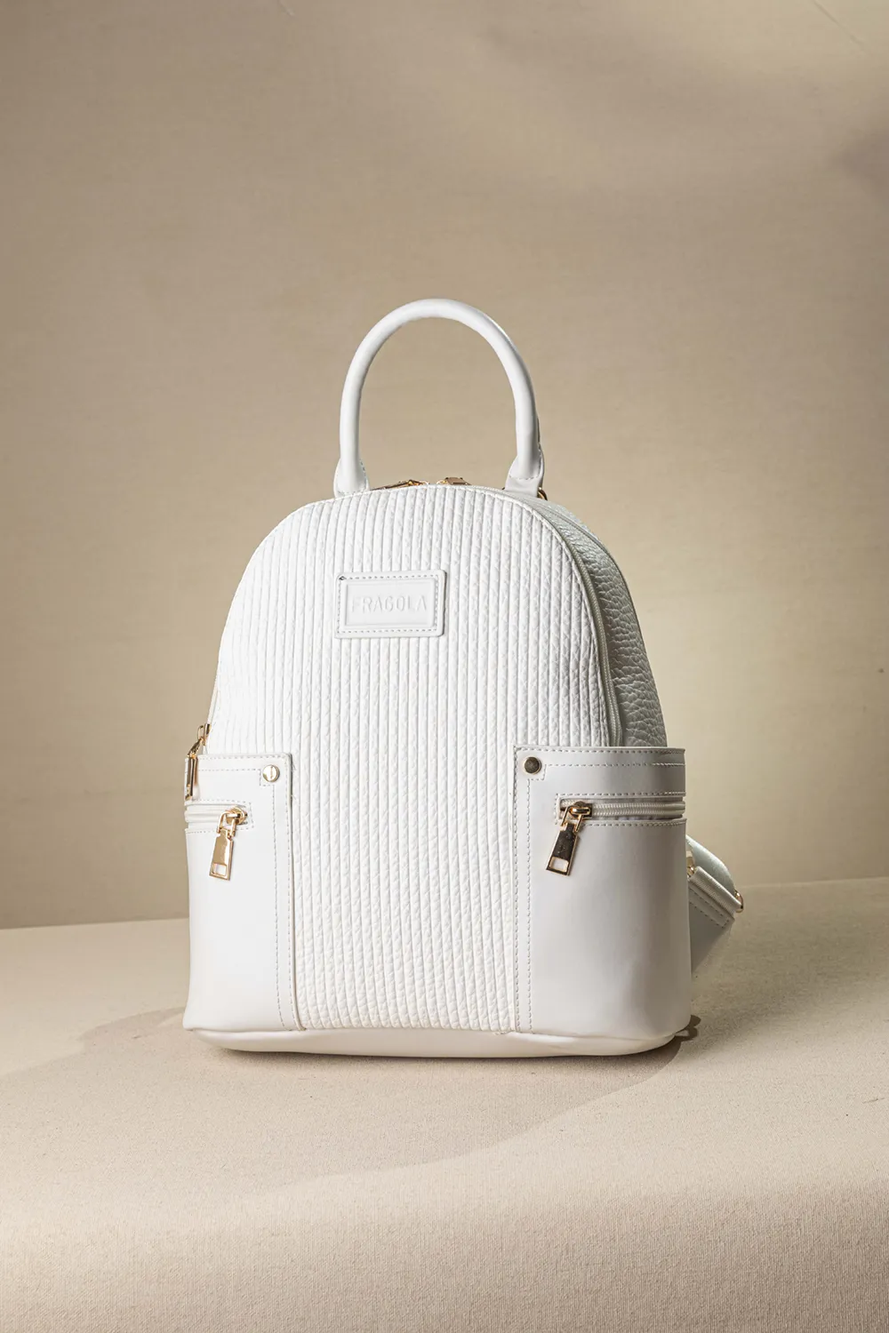 Μαλακό μεγάλο backpack με σταθερό πάτο