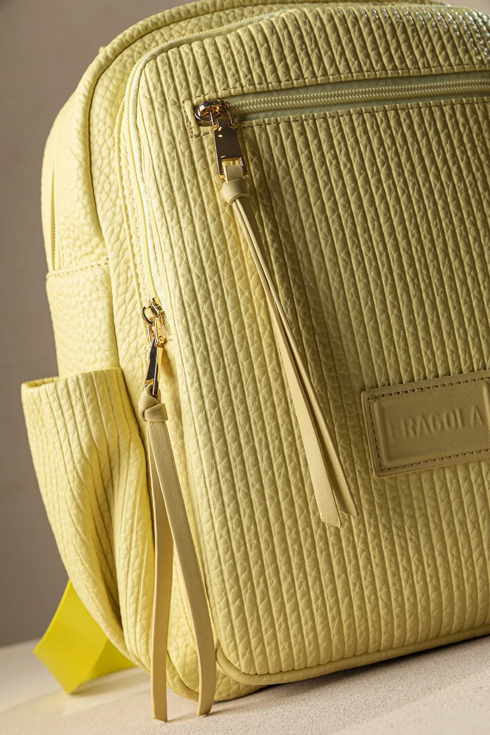 Backpack με πολλές τσέπες