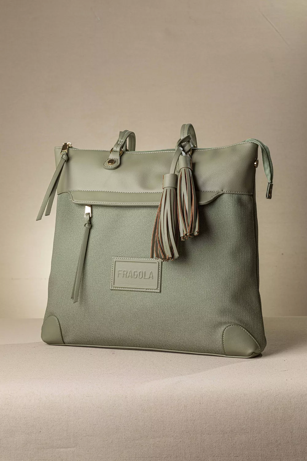 Μεγάλη τσάντα ώμου