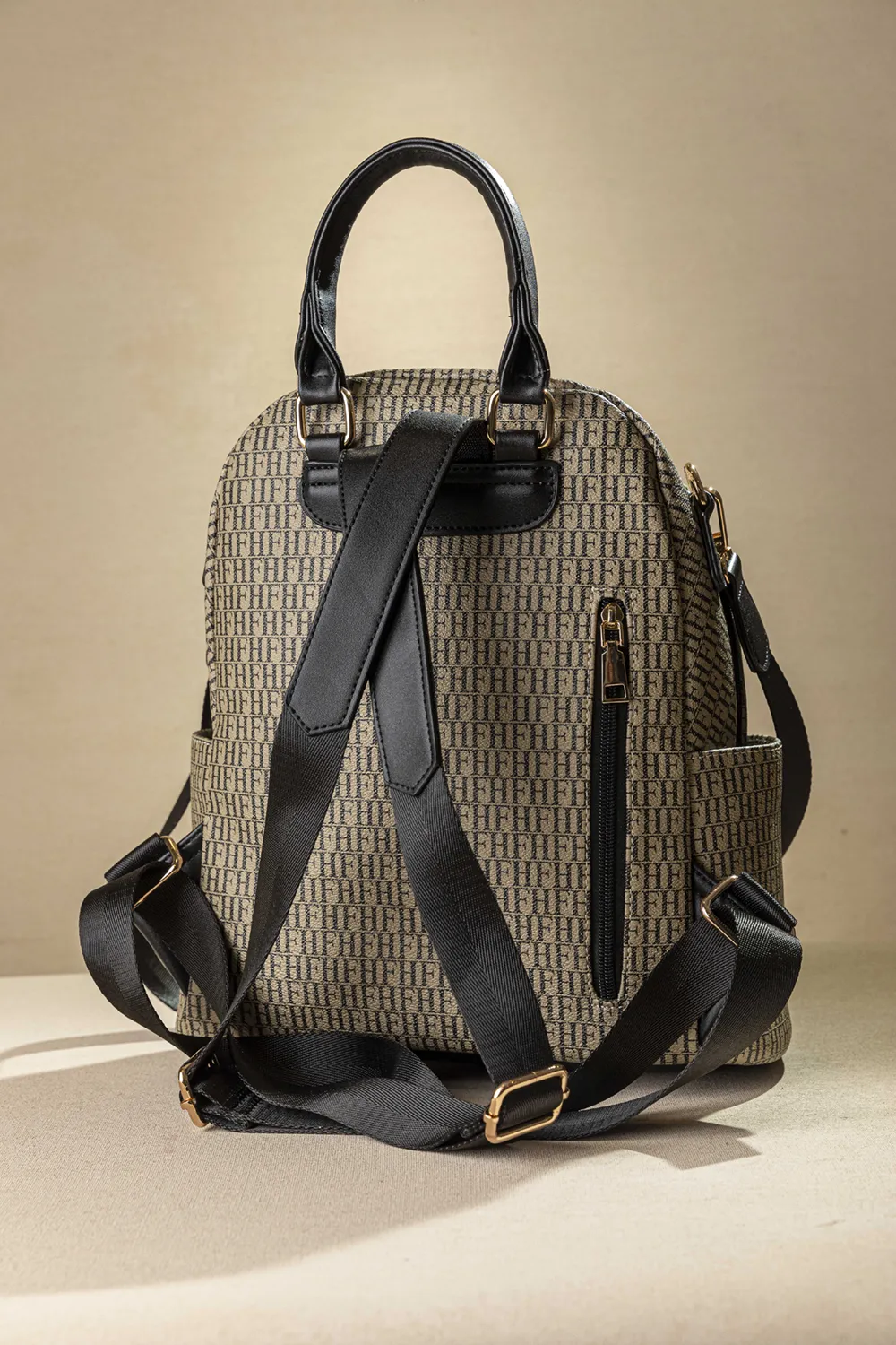 Πολυμορφικό backpack με casual logo