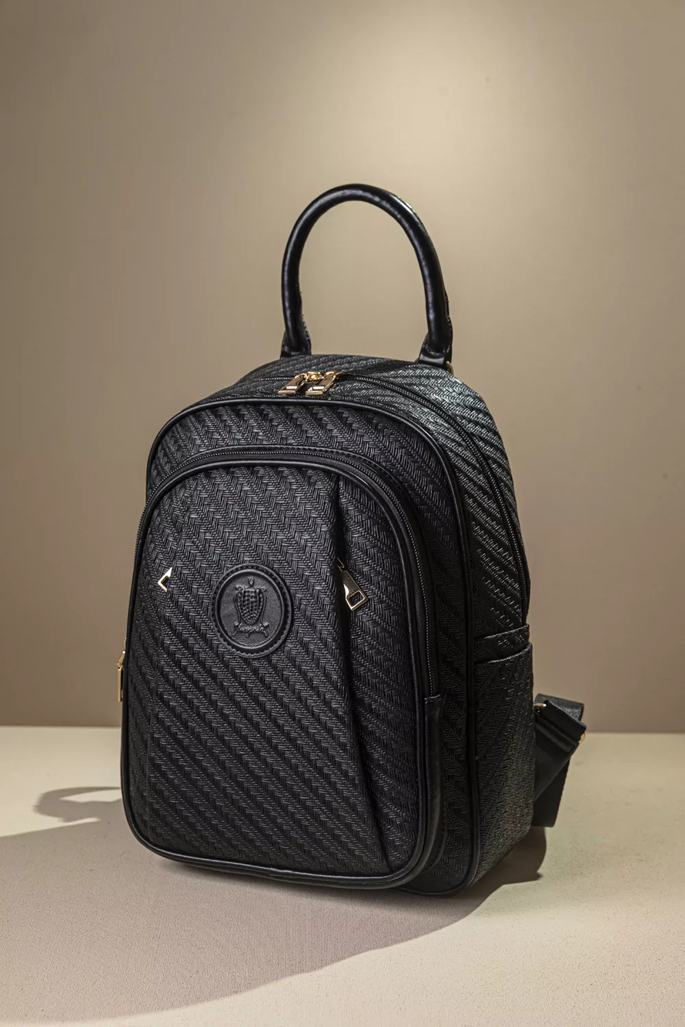 Allday Backpack με πολλές τσέπες με casual logo