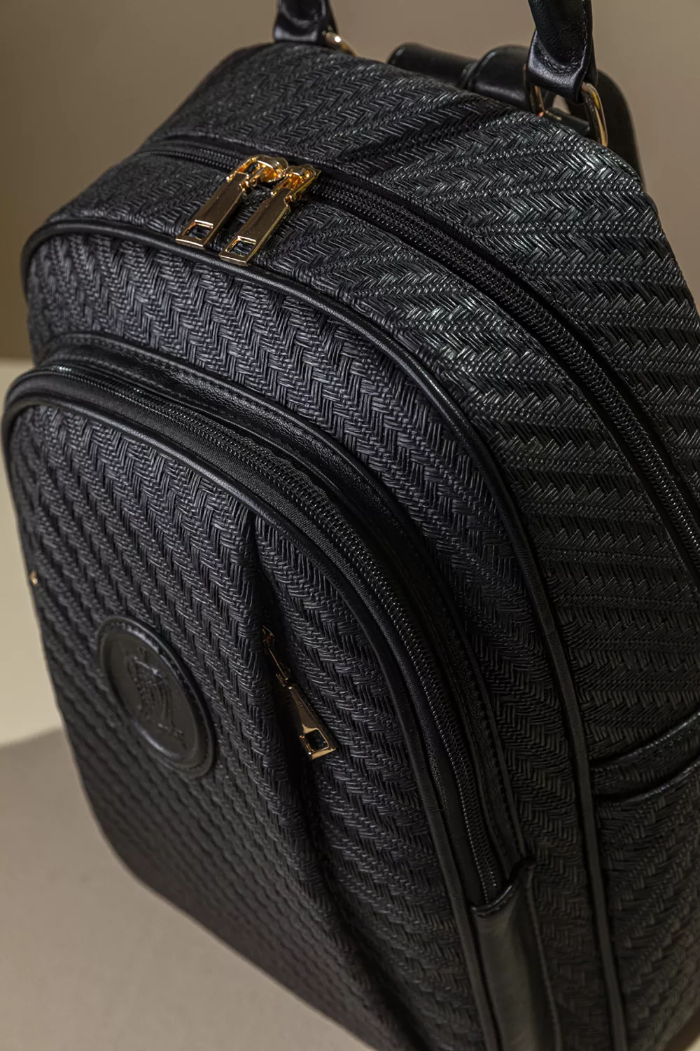 Allday Backpack με πολλές τσέπες με casual logo