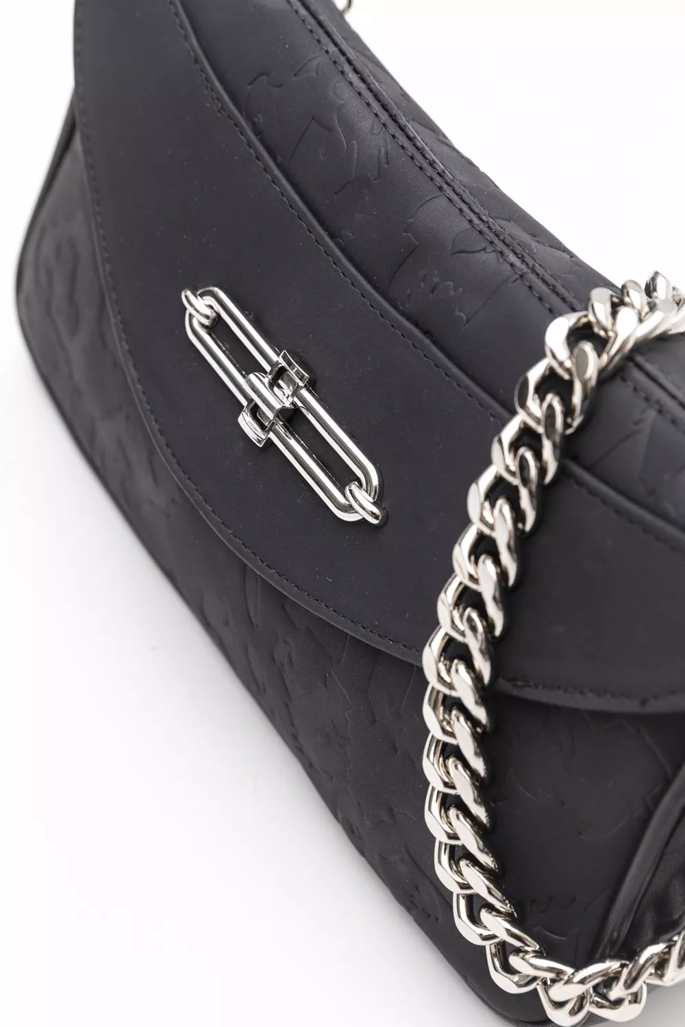 Elegant τσάντα με αλυσίδες με print