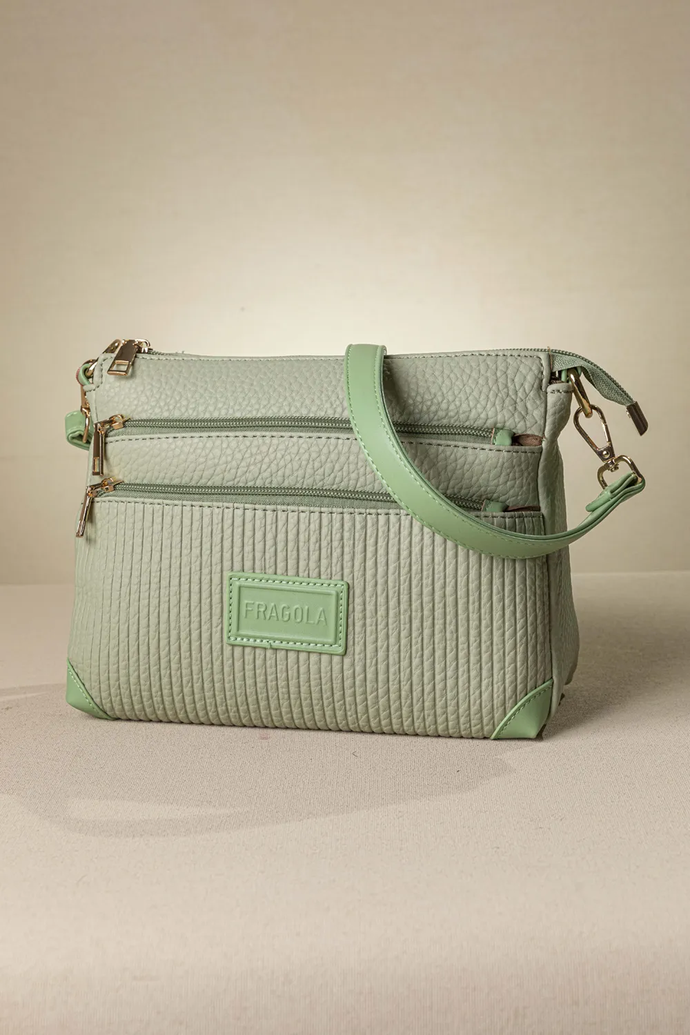 Πολυθέσια χιαστί τσάντα