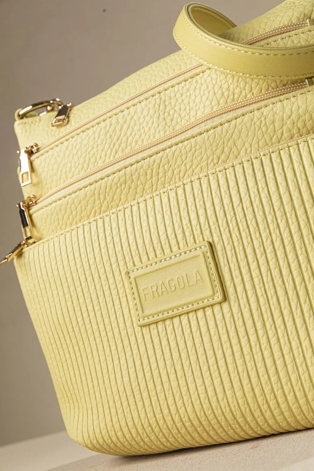 Χιαστί πολυθέσια τσάντα