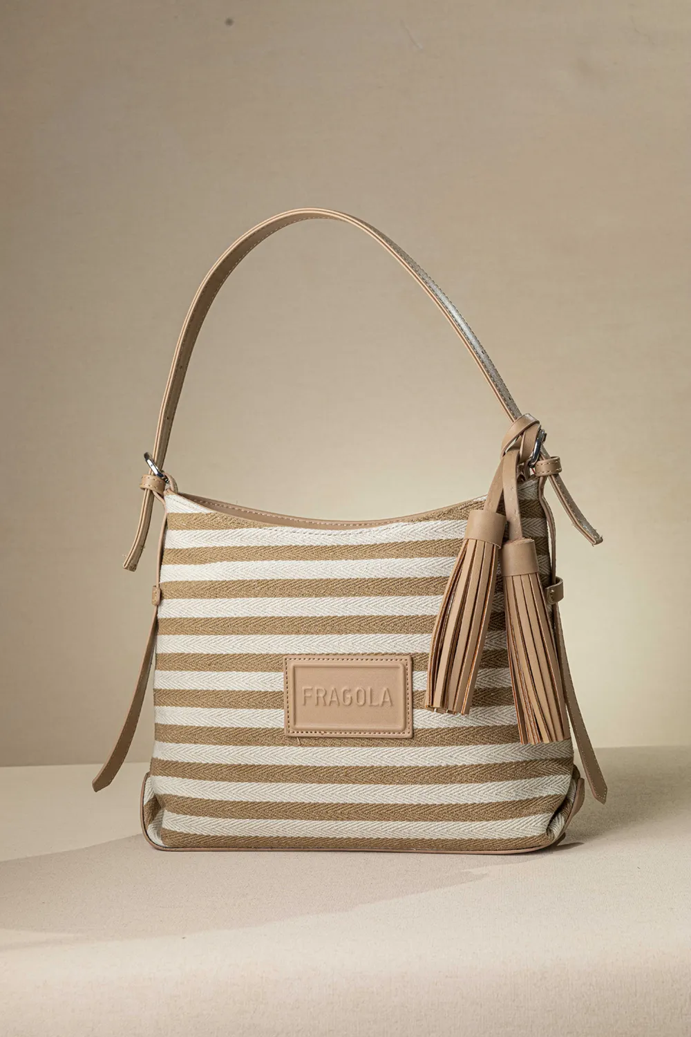 Τσάντα ώμου και χιαστί από καραβόπανο