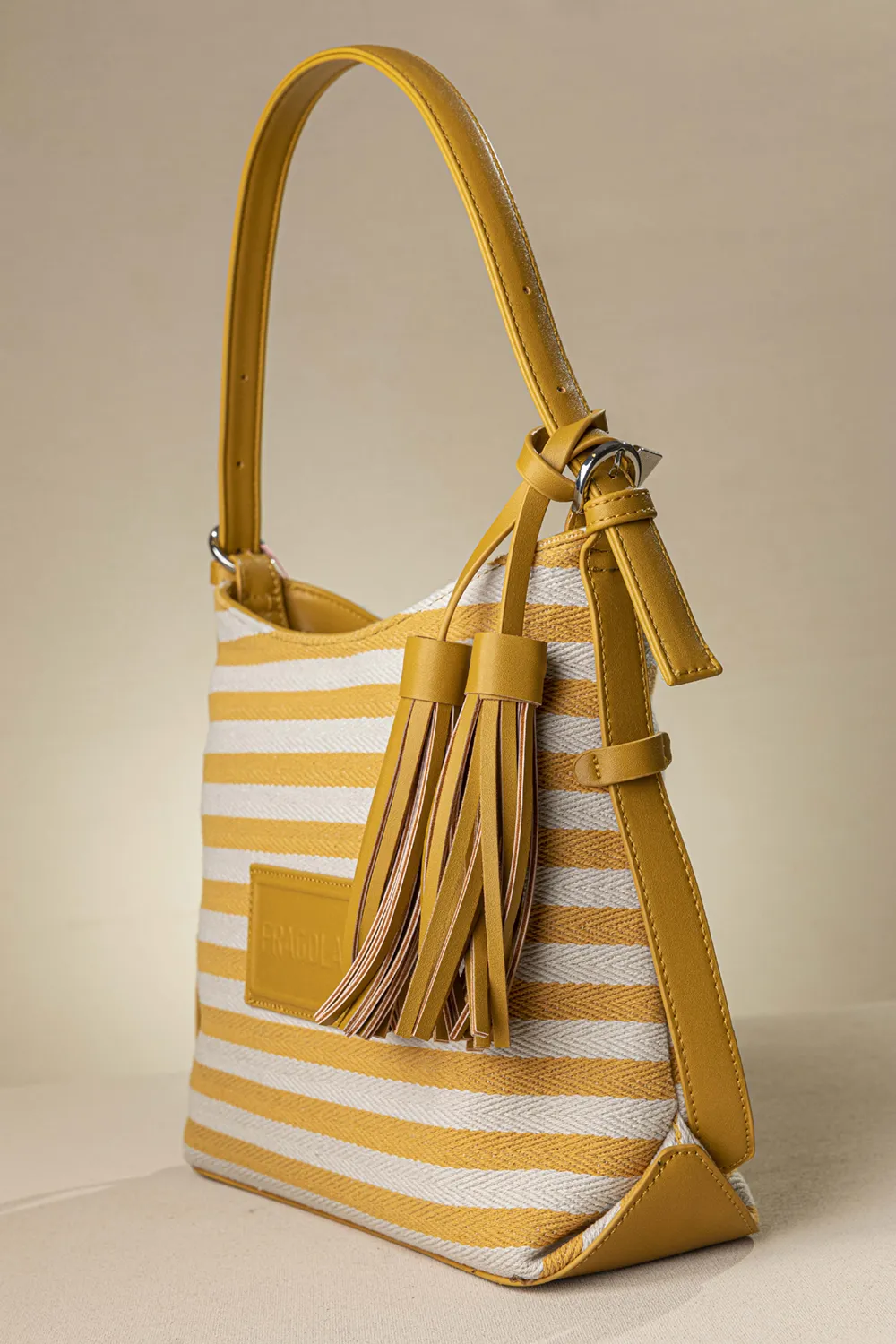 Τσάντα ώμου και χιαστί από καραβόπανο