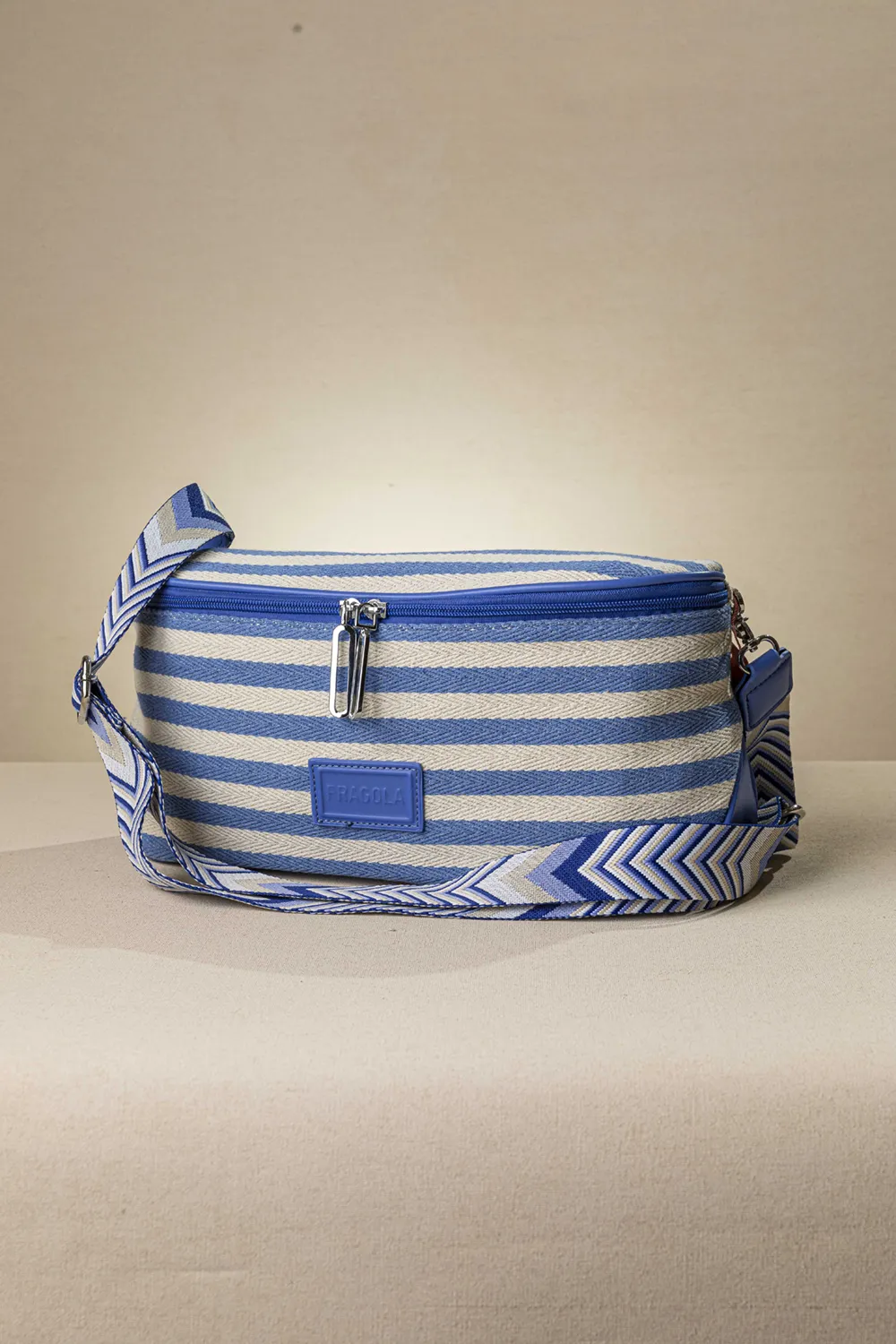 Crossbody καραβόπανο με ιμάντα και ρίγες