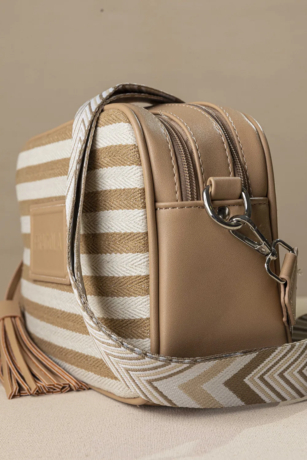 Χιαστί διθέσια τσάντα ώμου και χιαστί από καραβόπανο