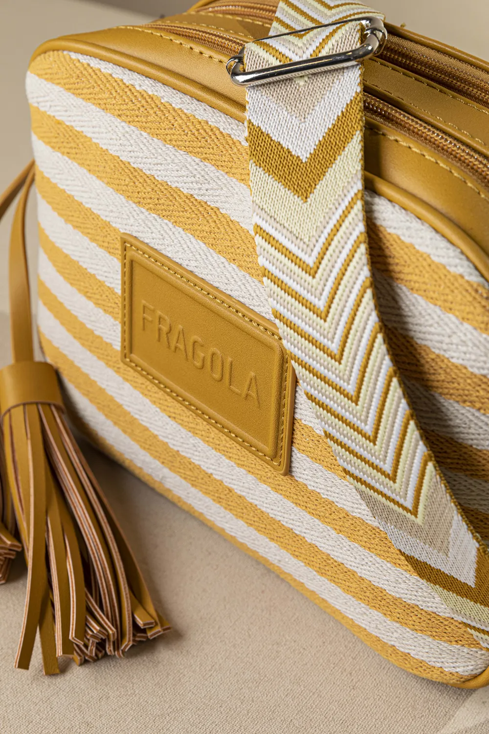 Χιαστί διθέσια τσάντα ώμου και χιαστί από καραβόπανο