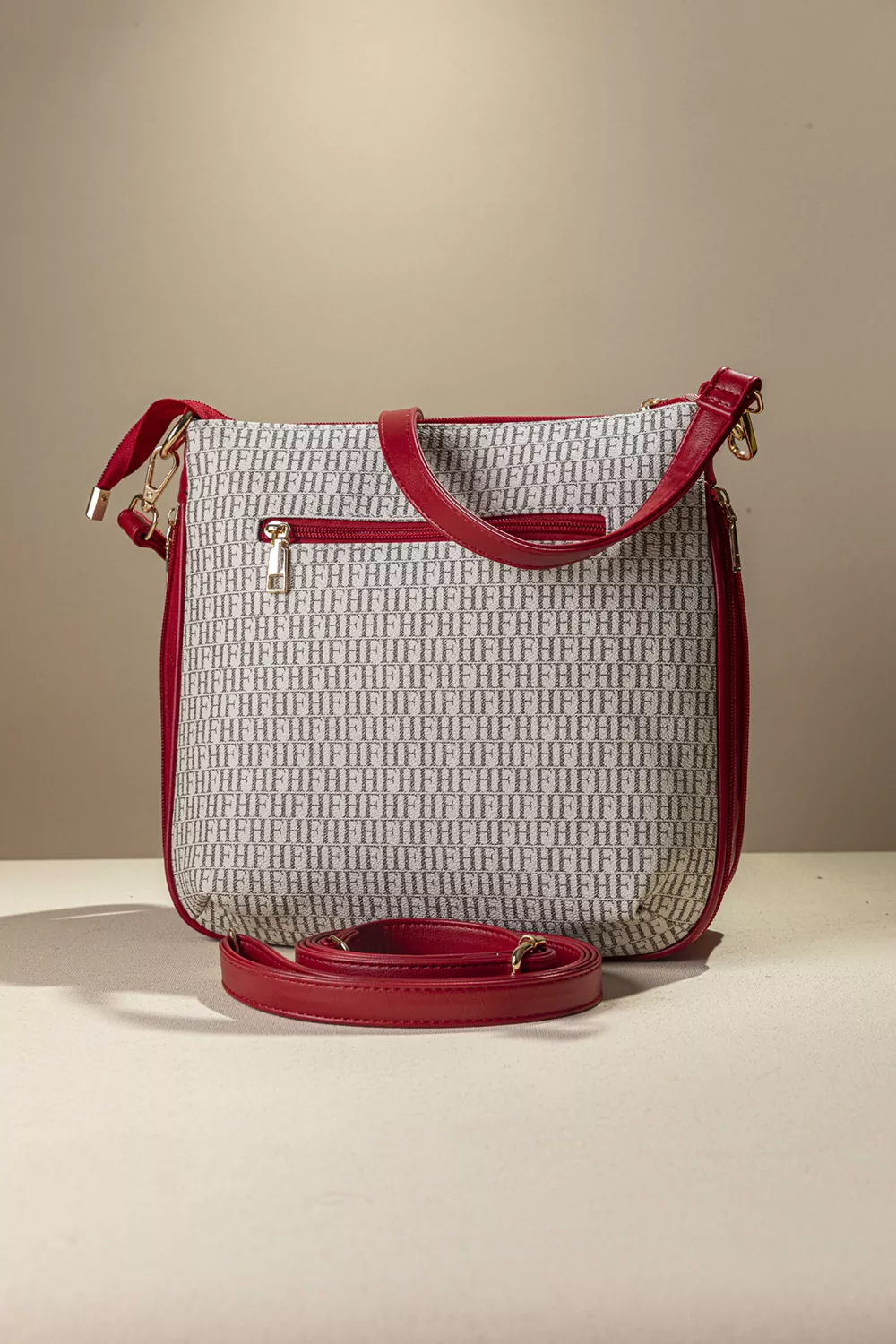 Minimal χιαστί πολυθέσια τσάντα