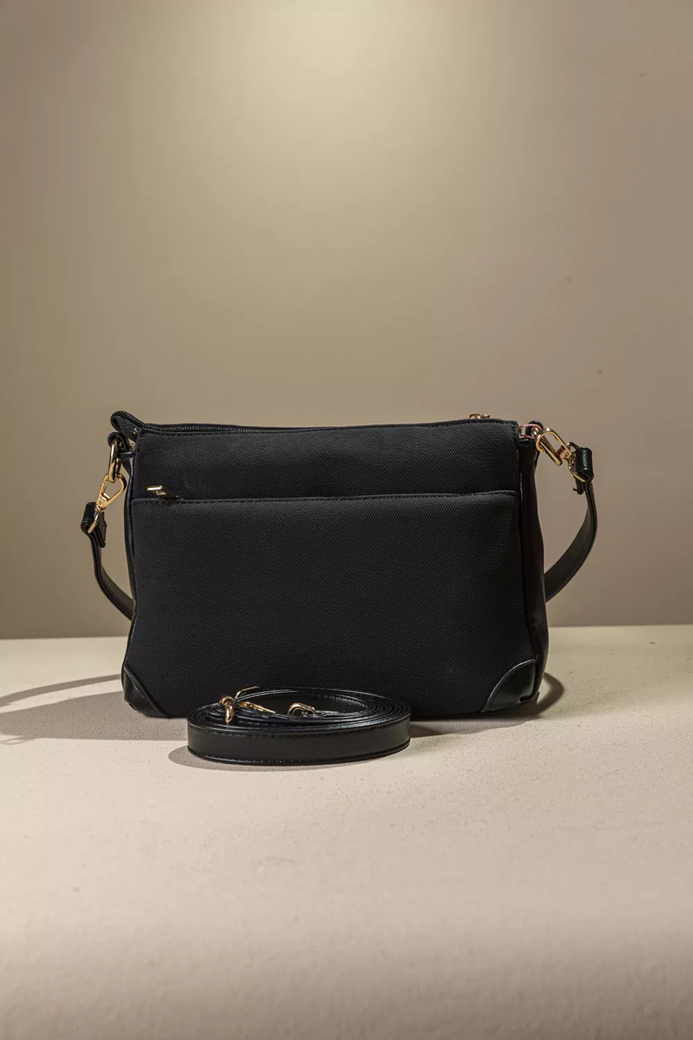 Minimal  χιαστί τριθέσια τσάντα