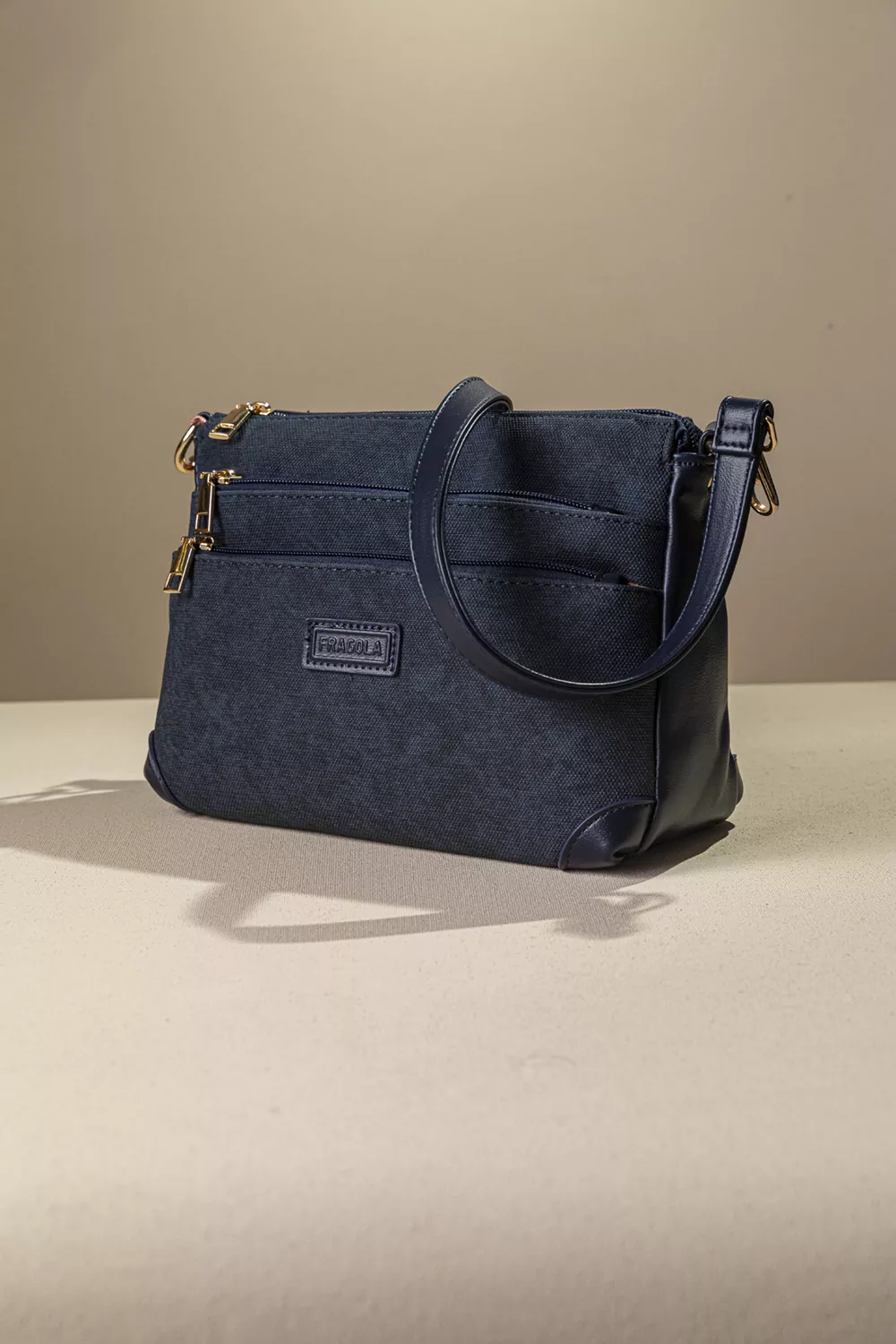 Minimal  χιαστί τριθέσια τσάντα