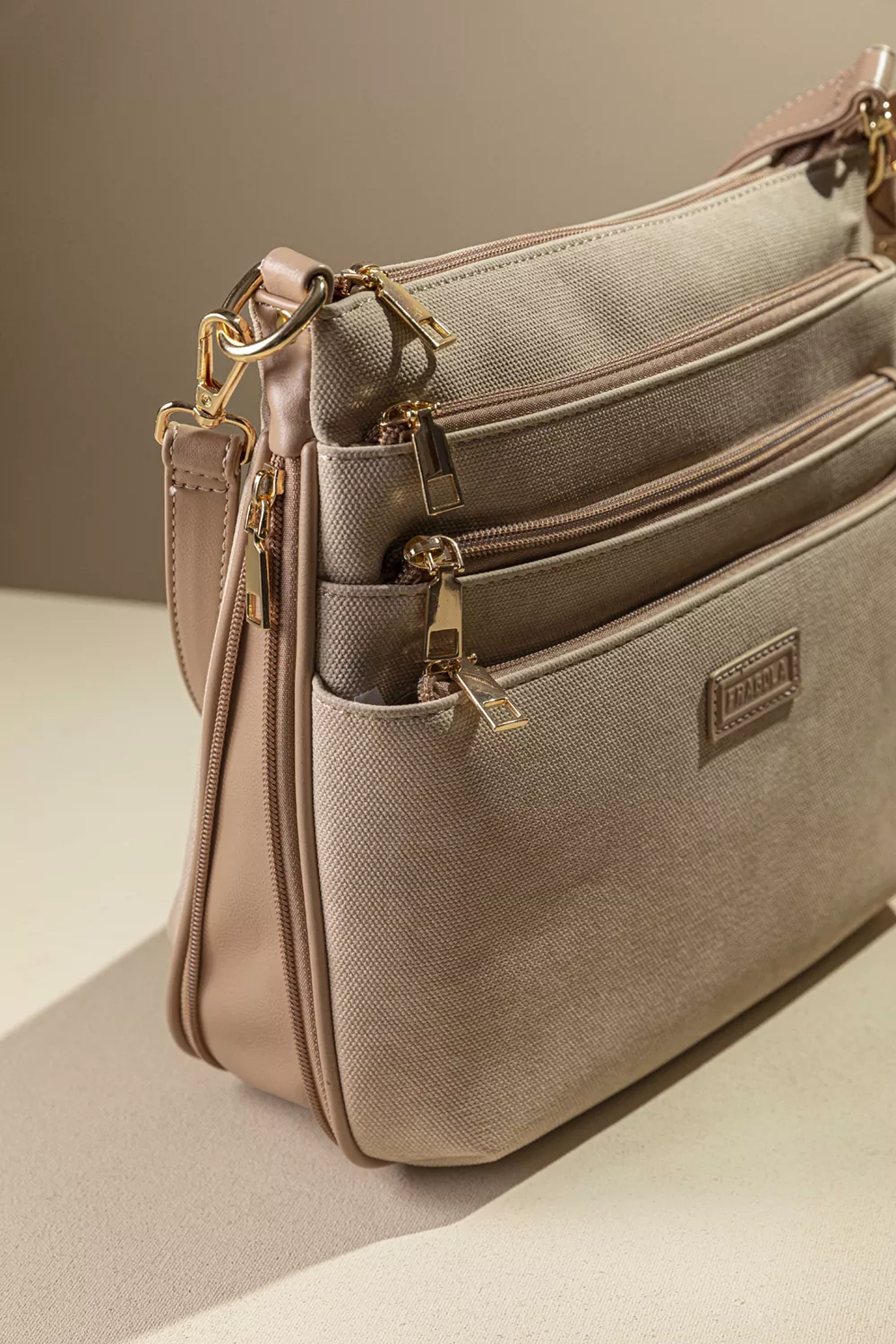 Minimal χιαστί πολυθέσια τσάντα