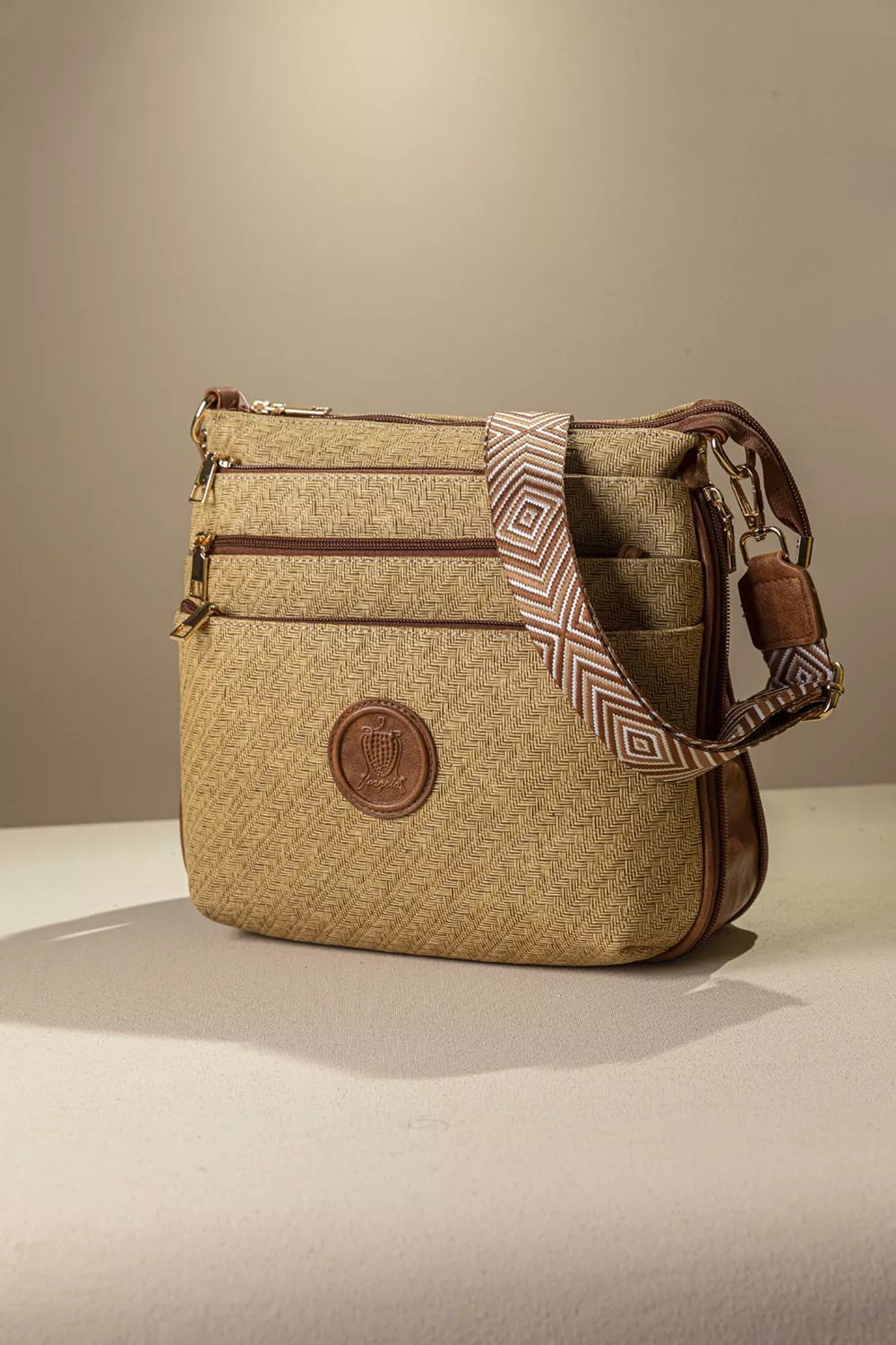 Minimal χιαστί πολυθέσια τσάντα