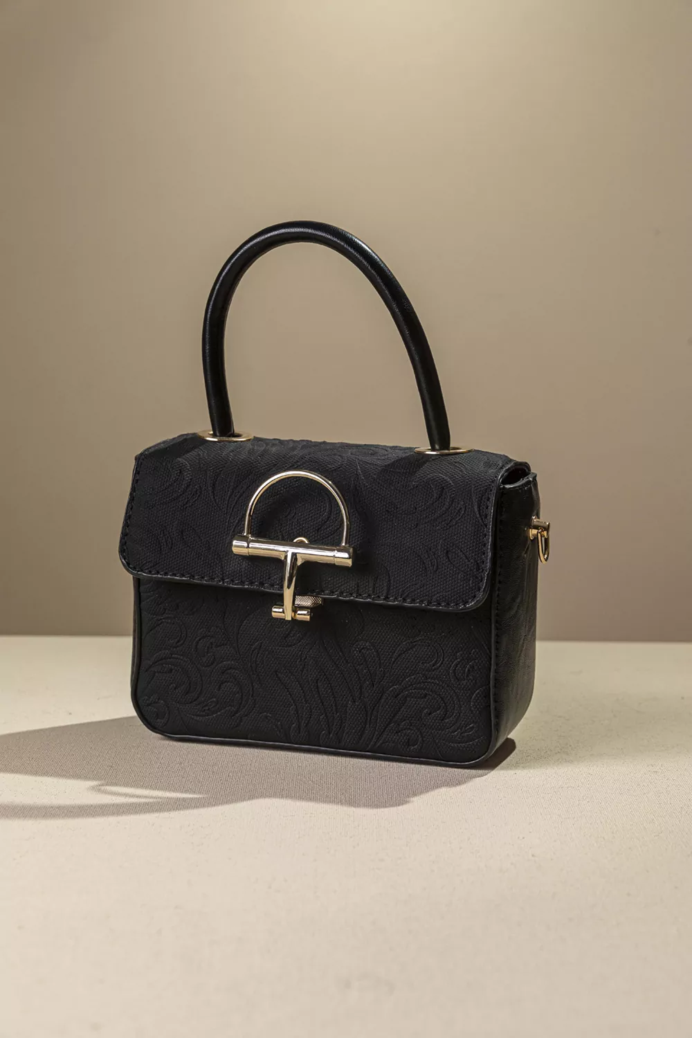 Διθέσια τσάντα χειρός