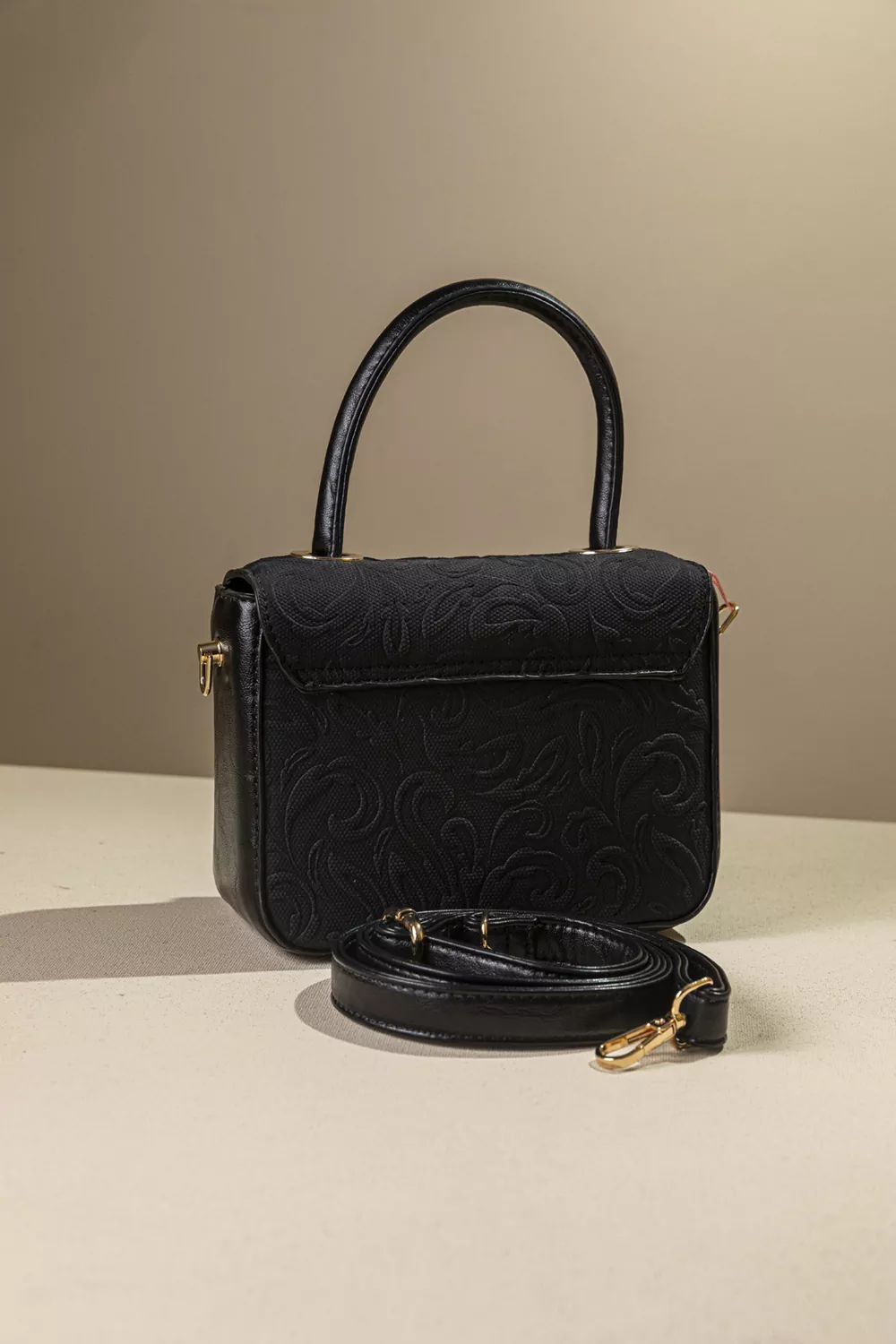 Διθέσια τσάντα χειρός