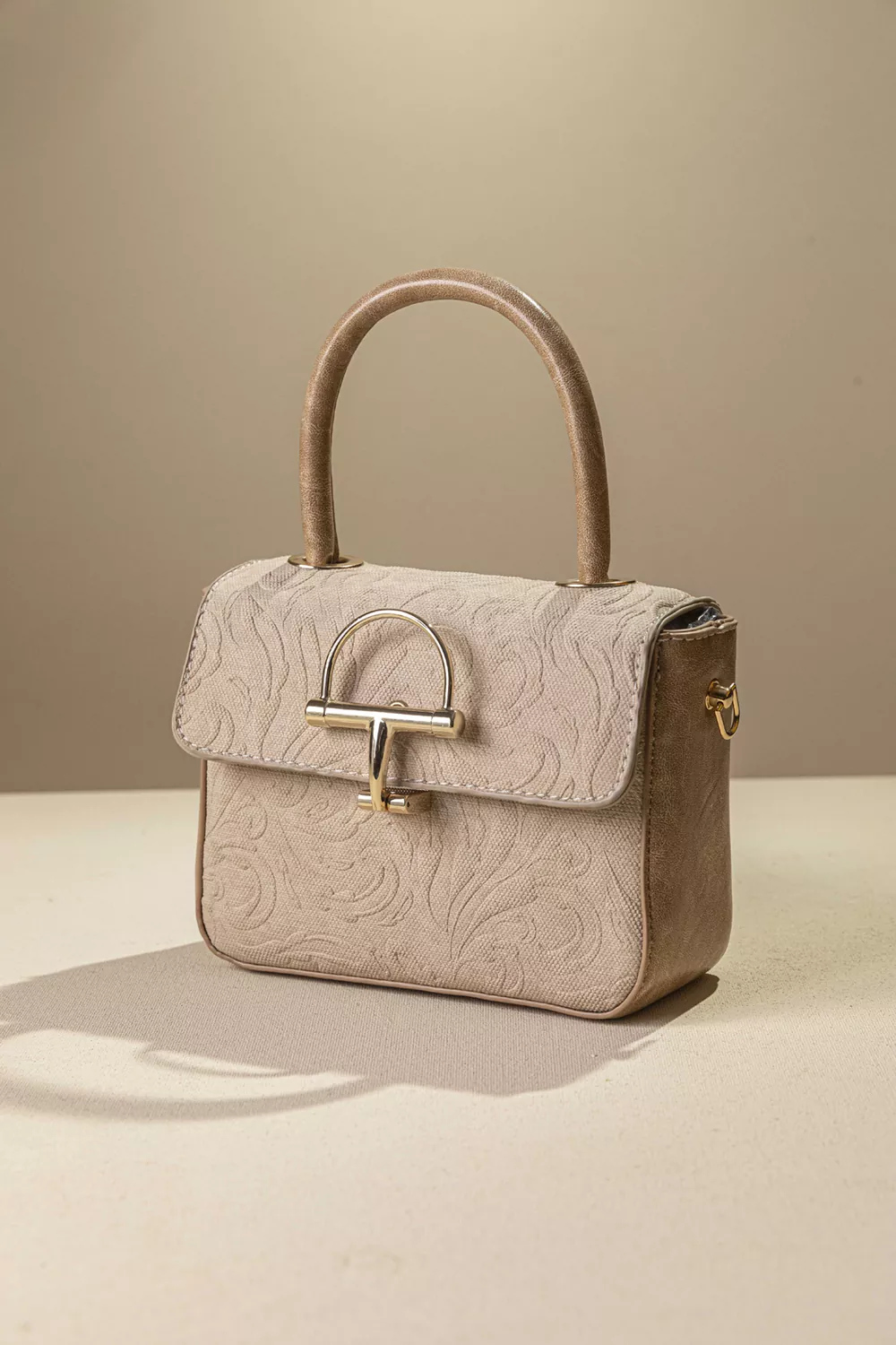 Διθέσια τσάντα χειρός