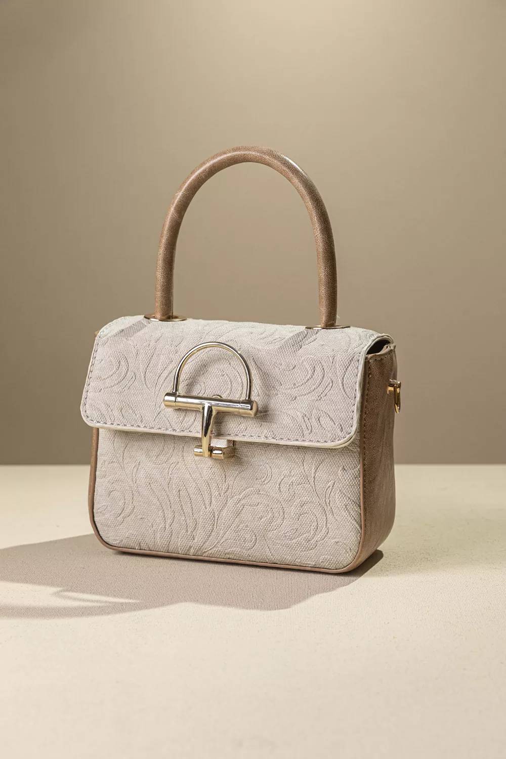 Διθέσια τσάντα χειρός