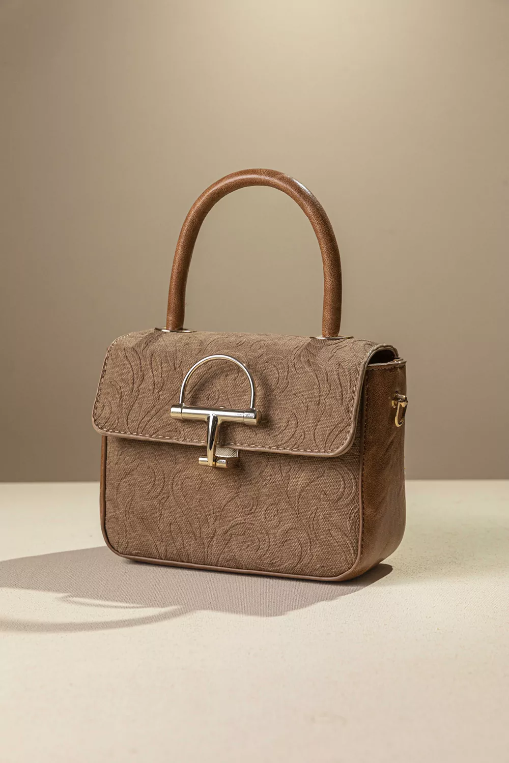 Διθέσια τσάντα χειρός