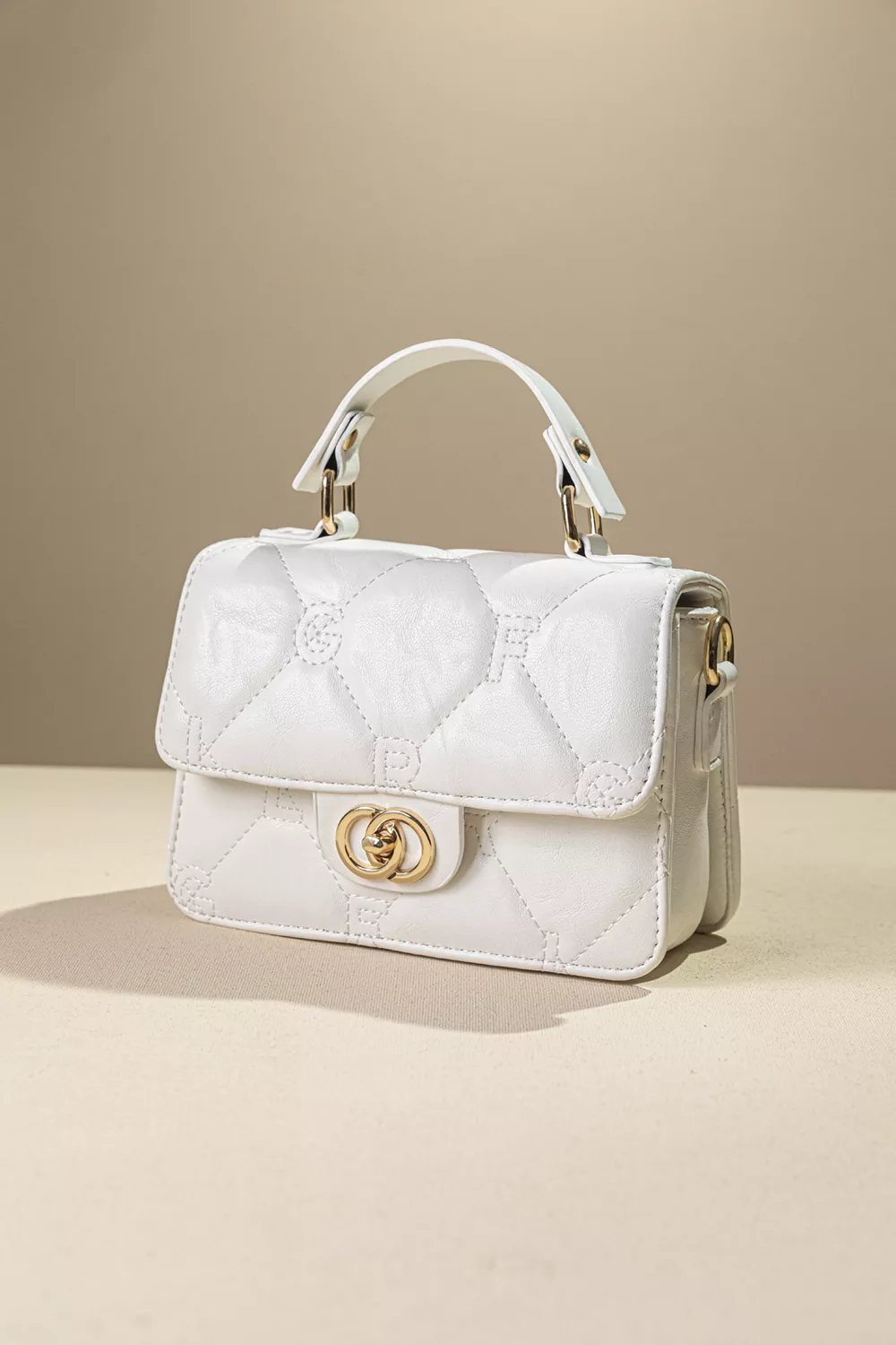 Καπιτονέ τριθέσια τσάντα χειρός