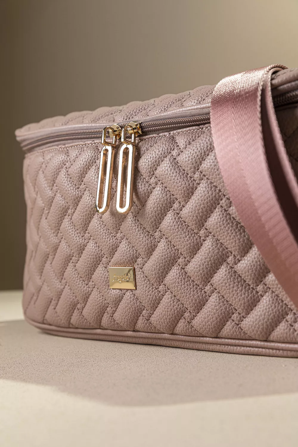 Μεγάλο crossbody με casual logo