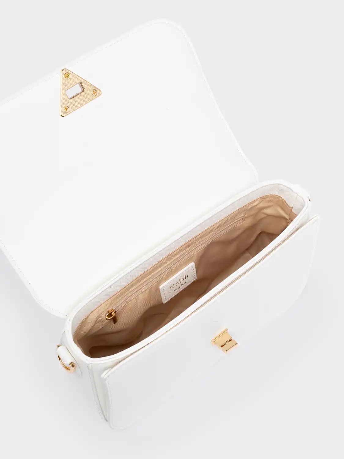 Fiona White Light Gold