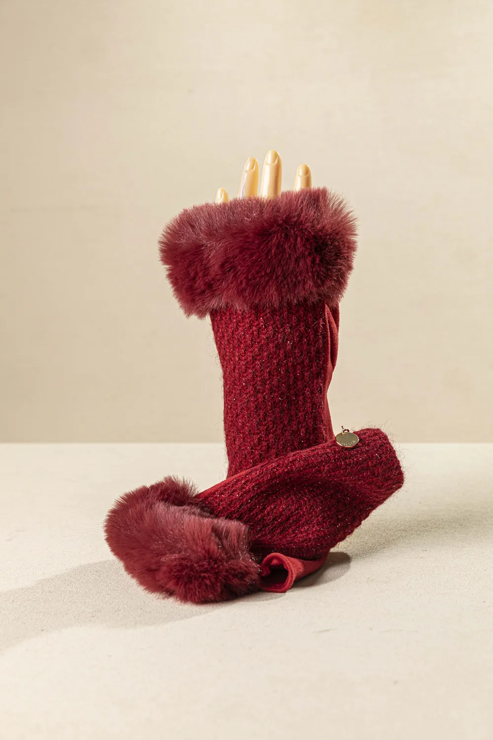 Γάντι γυναικείο μανσέτα