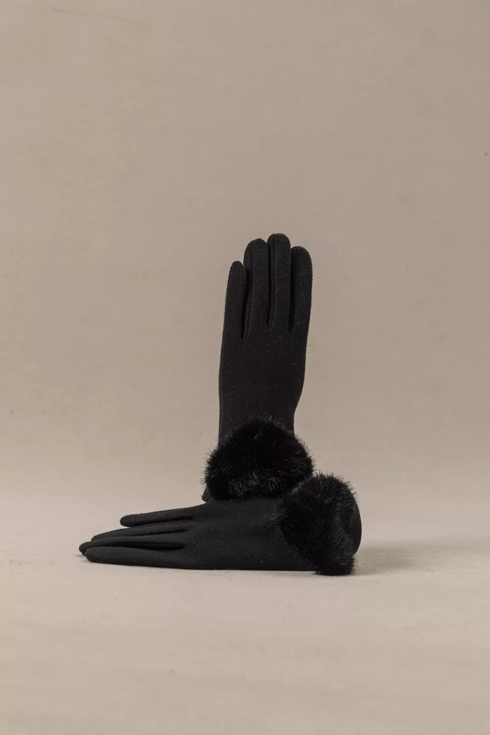 Γάντι γυναικείο με οικολογική γούνα καρδιά