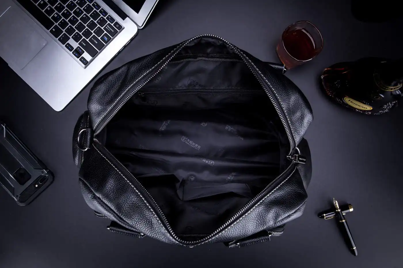 Δερμάτινος χαρτοφύλακας Bull Captain GWB-047 μαύρο