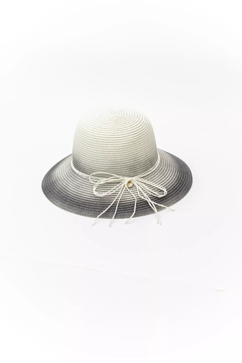 Ψάθινο καπέλο Ψάθινο καπέλο