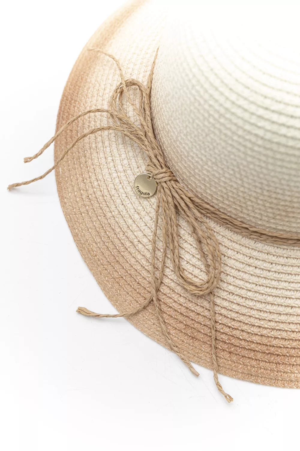 Ψάθινο καπέλο Ψάθινο καπέλο