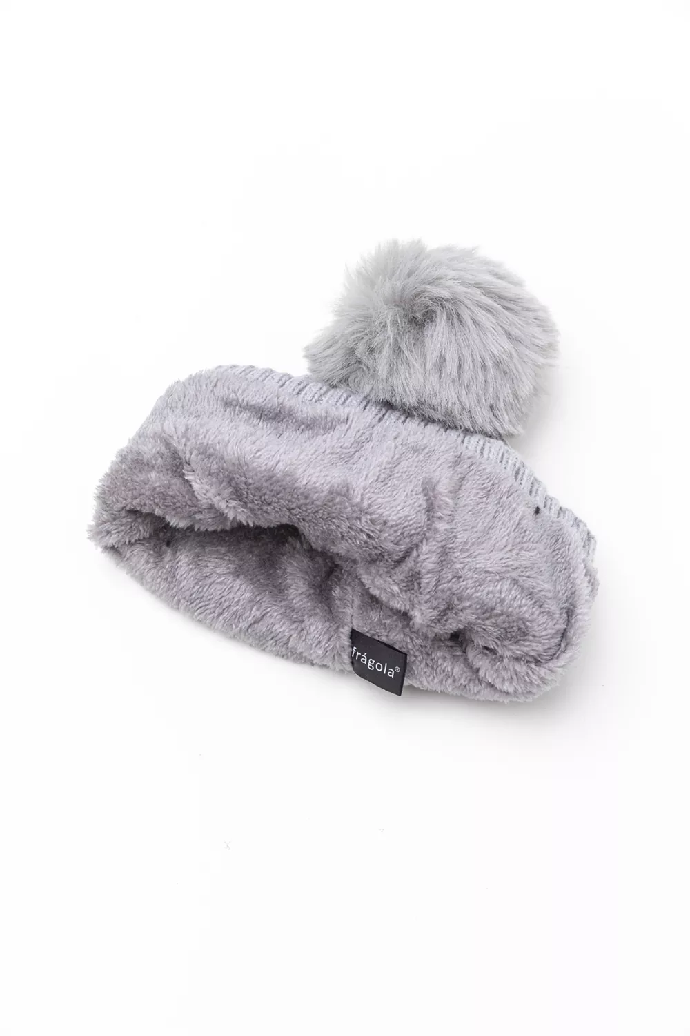 Γυναικείος σκούφος με φούντα