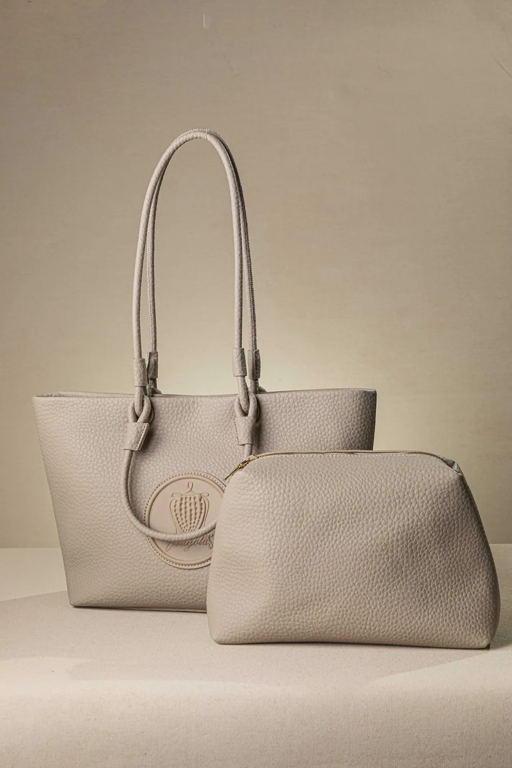 Πανάλαφρη τσάντα χειρός και ώμου