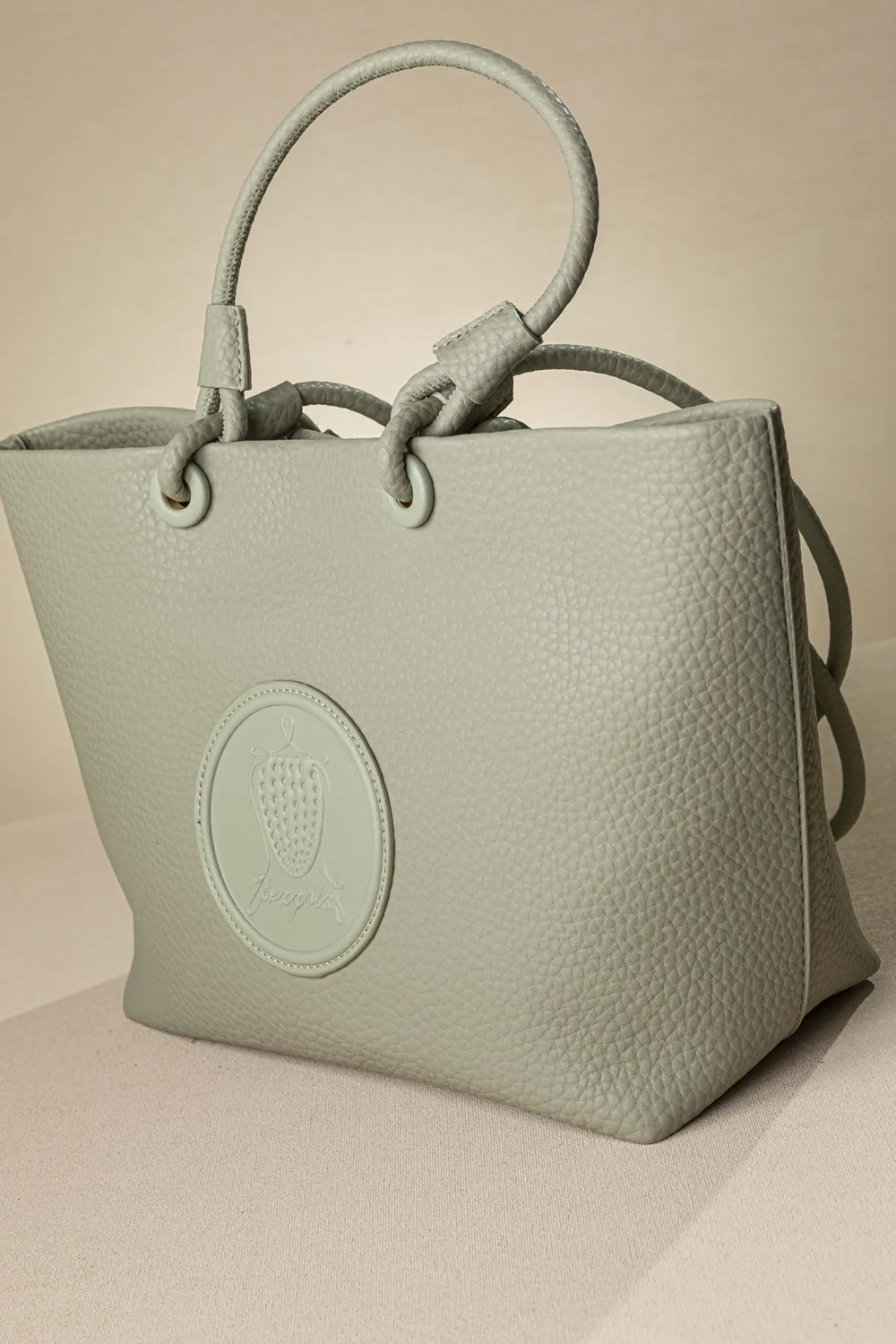 Πανάλαφρη τσάντα χειρός και ώμου