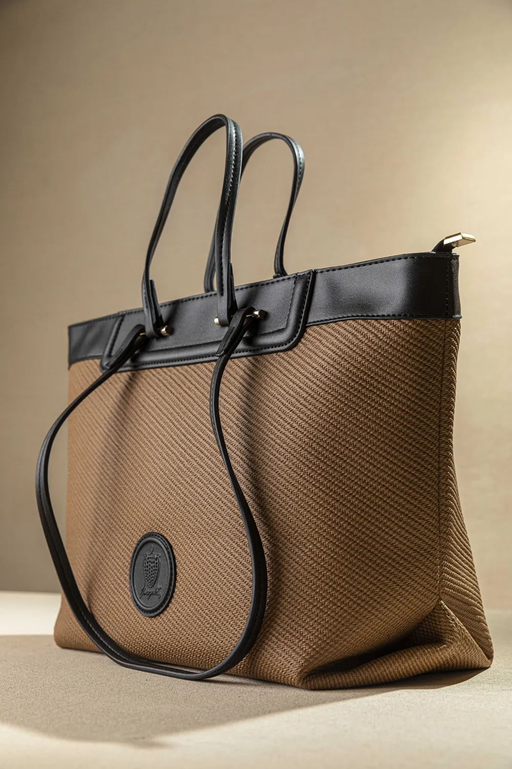 Η απόλυτη τσάντα για κάθε μέρα