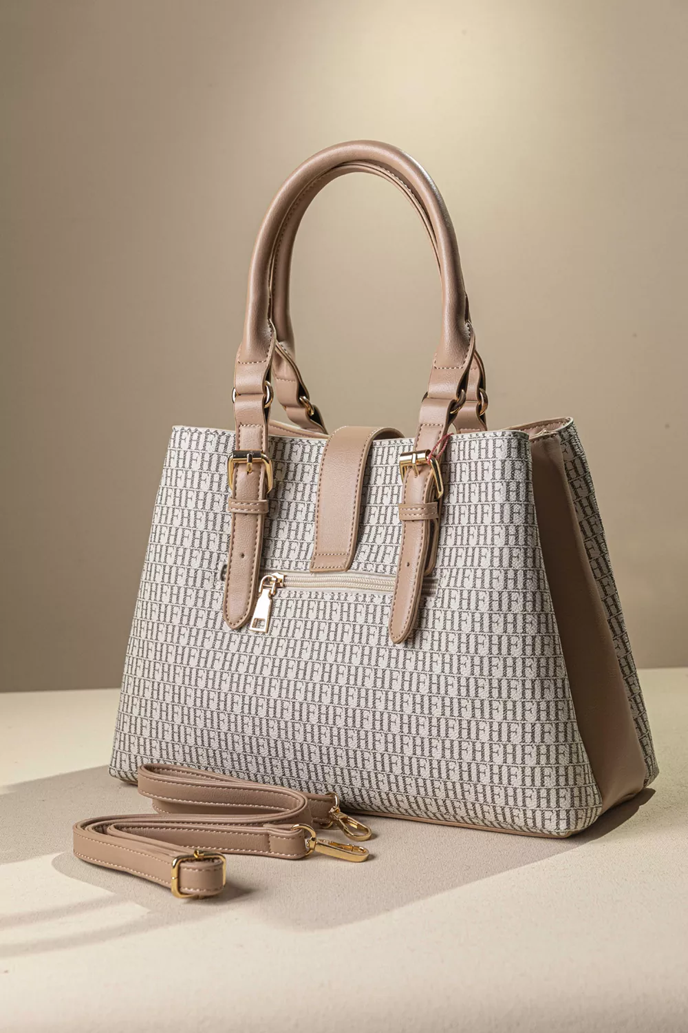 All time classic τσάντα με χρυσή κλειδαριά