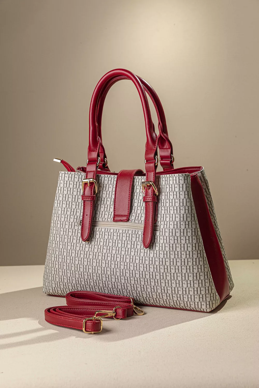 All time classic τσάντα με χρυσή κλειδαριά