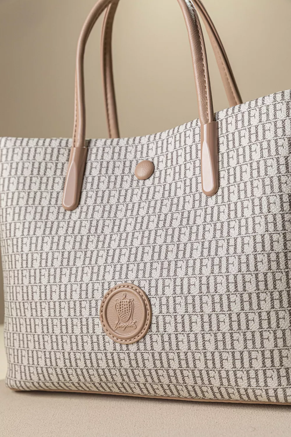 All time classic τσάντα για όλες τις ηλικίες