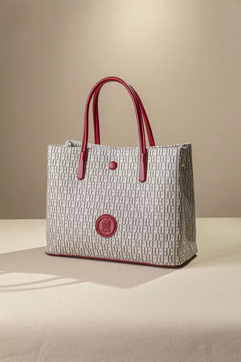 All time classic τσάντα για όλες τις ηλικίες