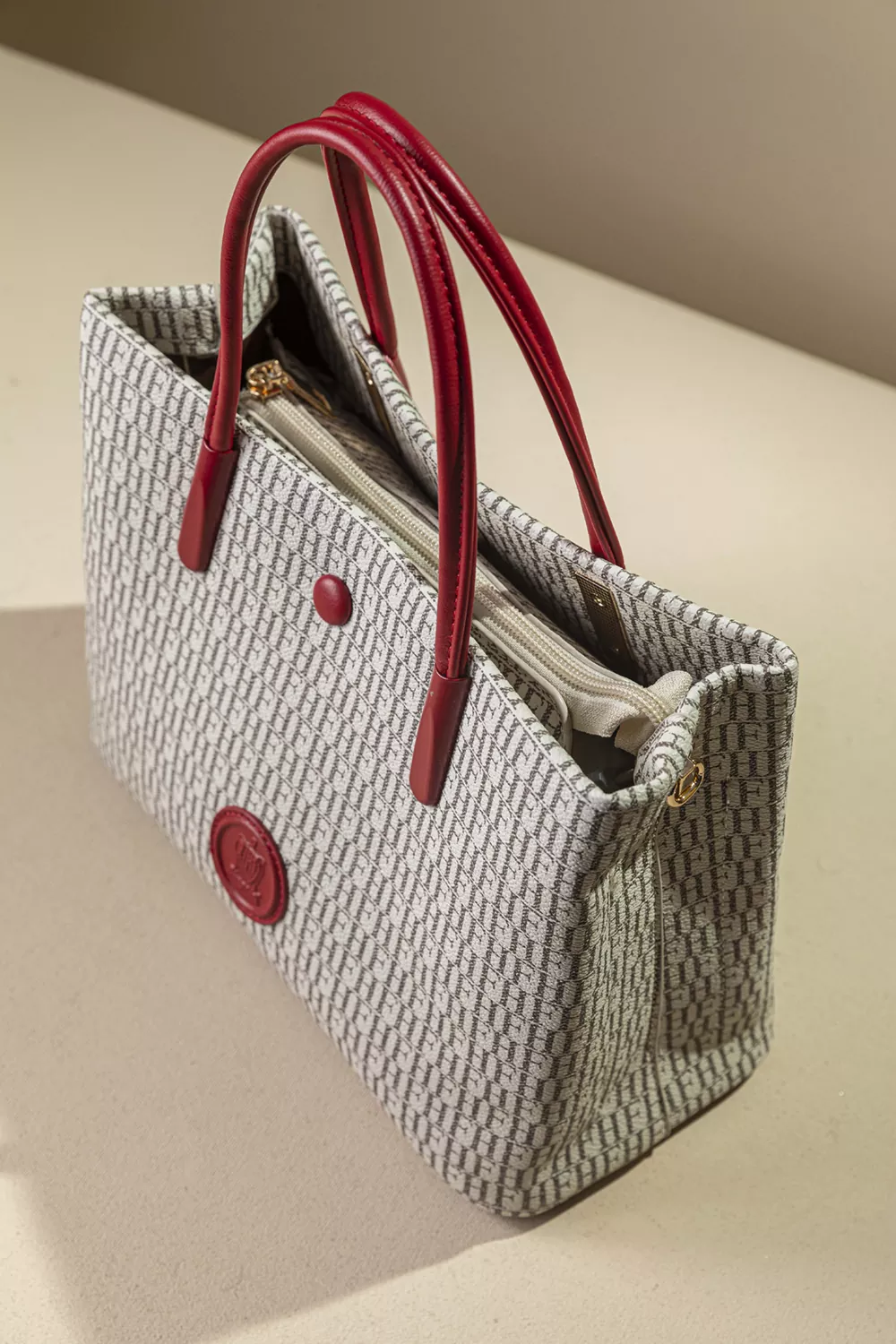 All time classic τσάντα για όλες τις ηλικίες