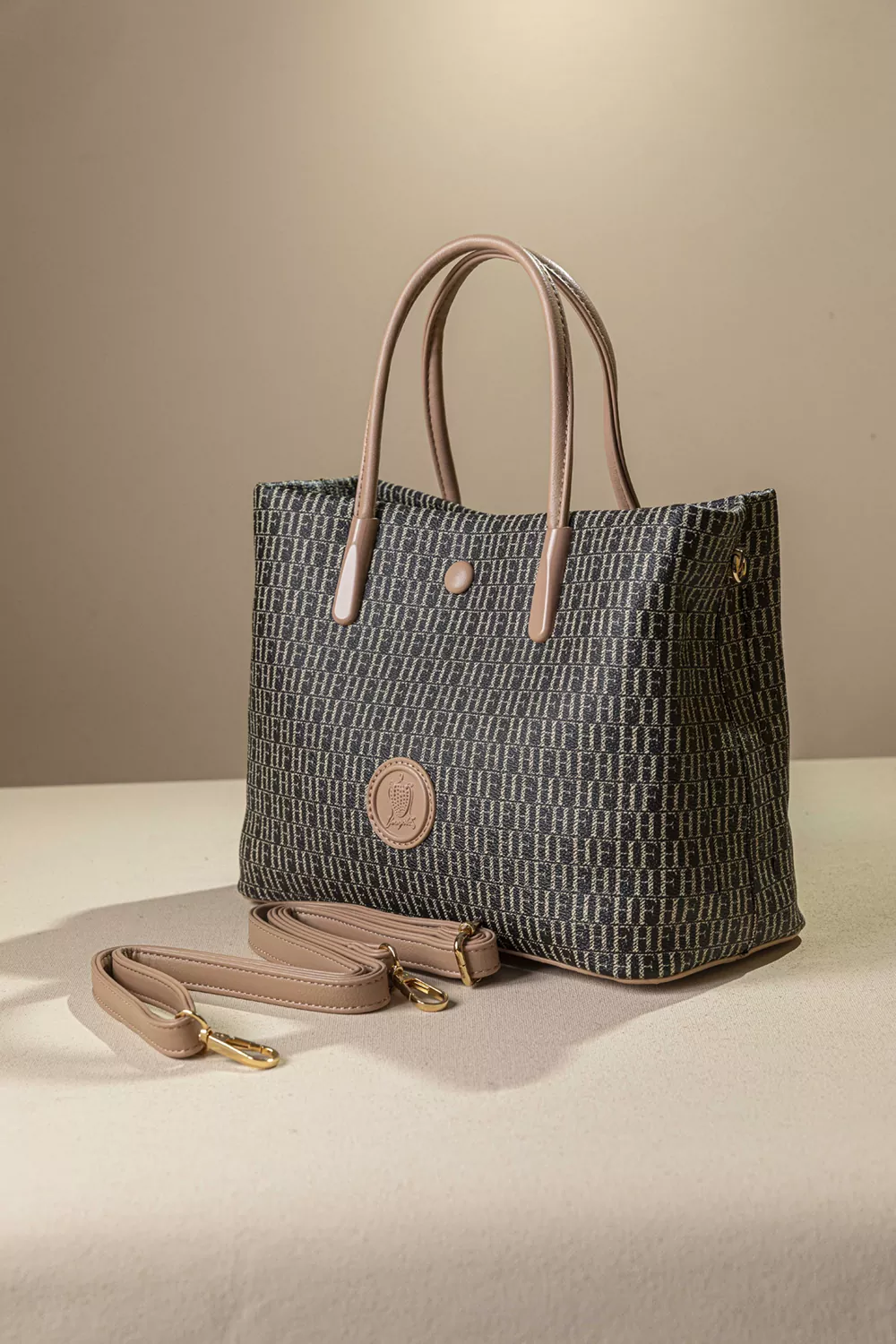 All time classic τσάντα για όλες τις ηλικίες