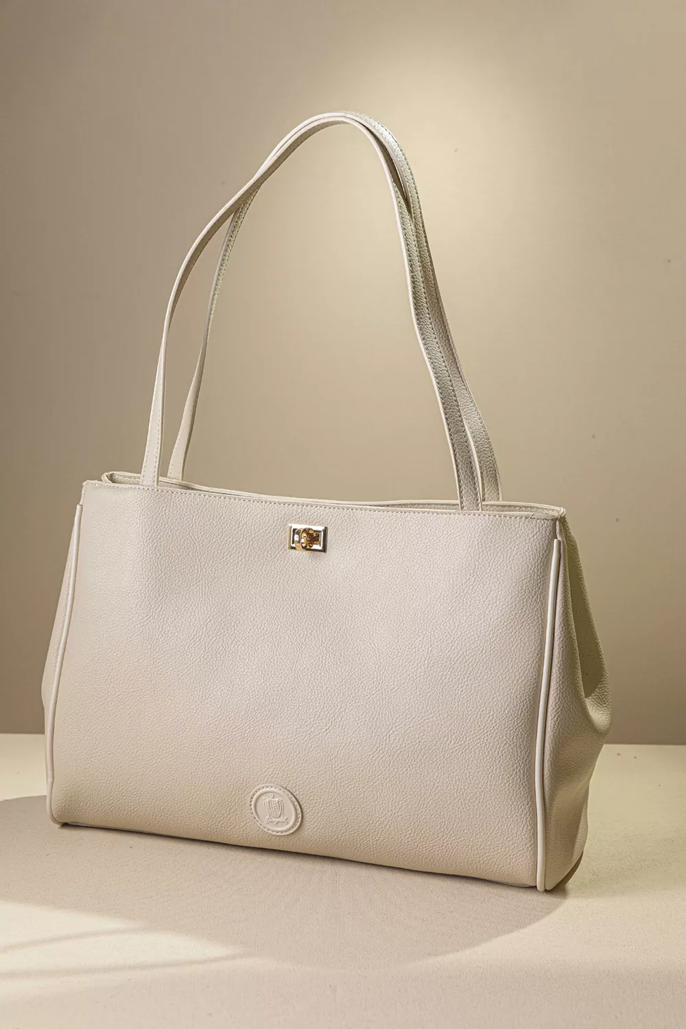 Κομψή και πρακτική τσάντα ώμου/ Tote bag