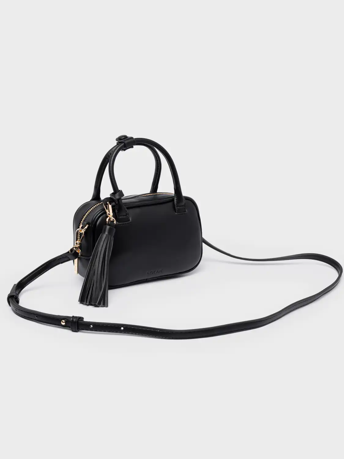 Laura Black Gold Laura Black Gold